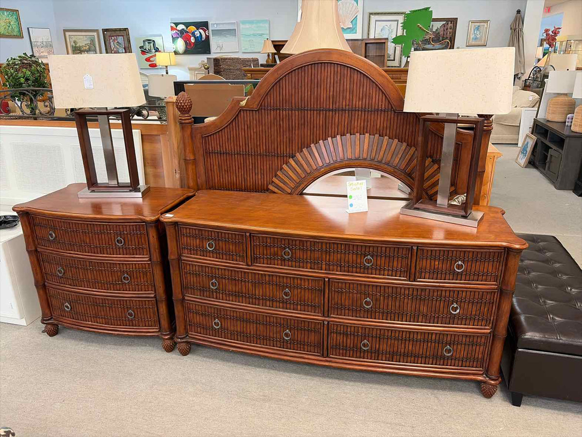 Pelican Reef Queen Bedroom Set – Complete Bedroom Collection