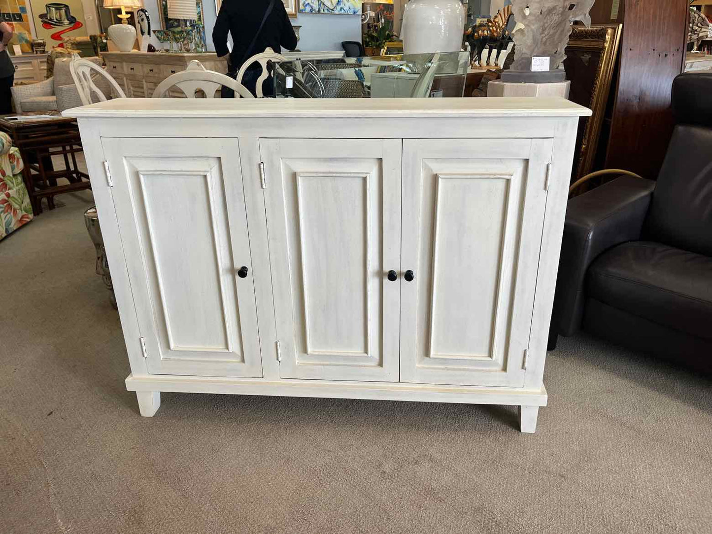 Slim White Mango Wood Cabinet – Modern 3 Door Design