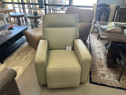 Havertys Beige Leather Power Recliner