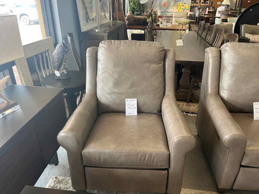 Havertys Gray Leather Power Recliner